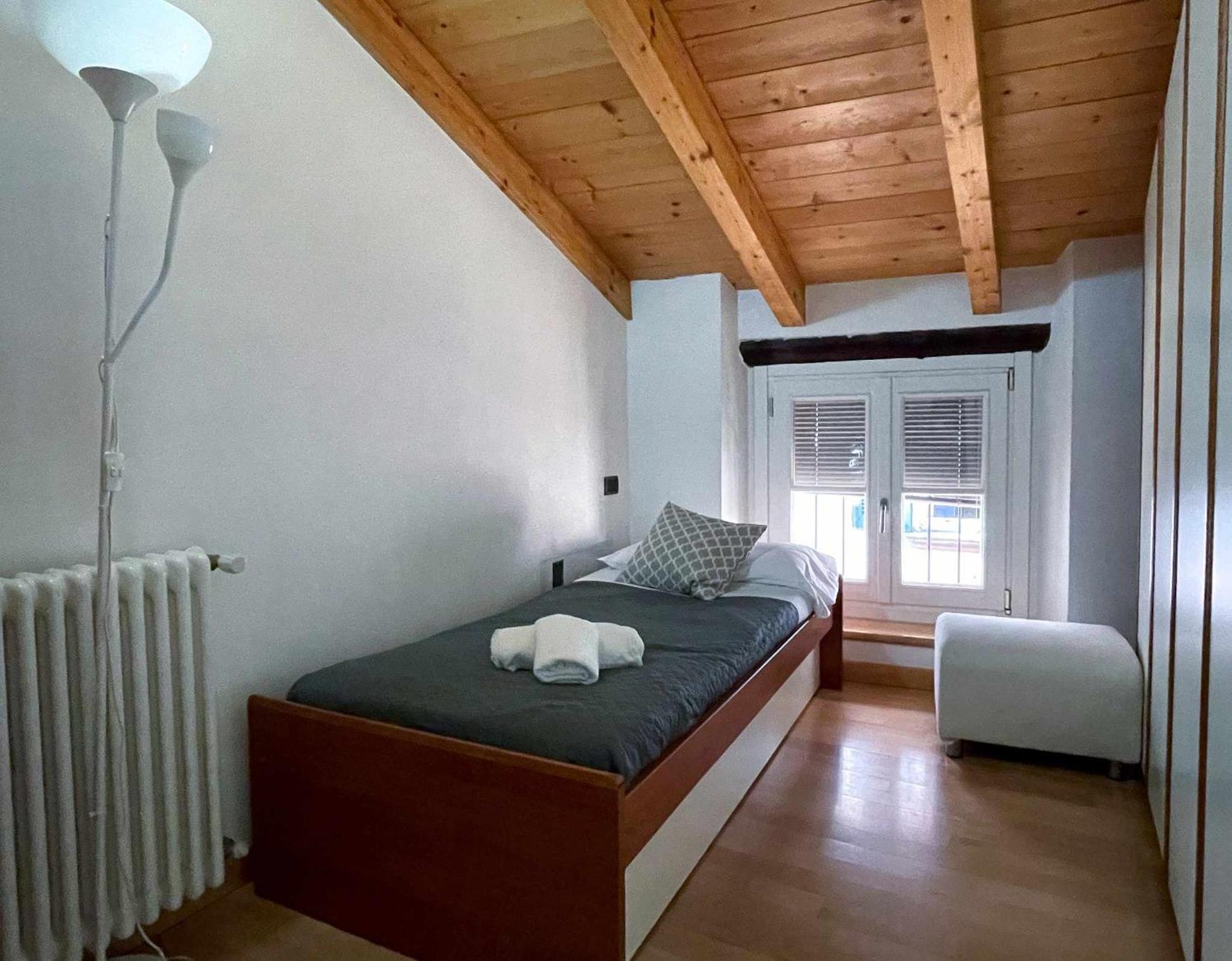 Plinio Center Town Apartment เบลลาโจ ภายนอก รูปภาพ